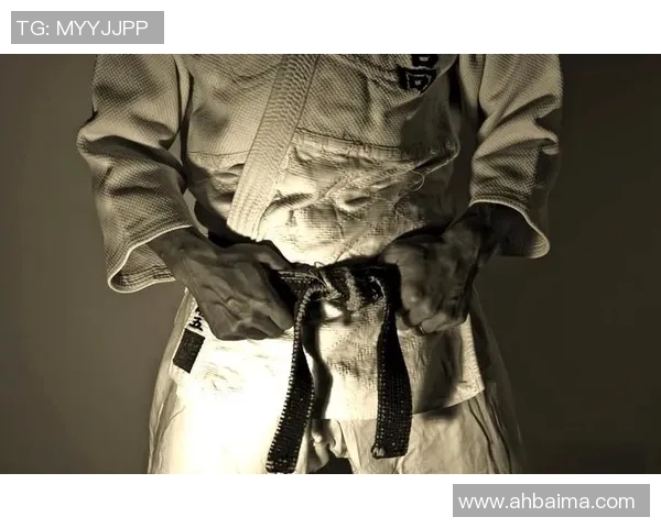 柔道技法与精神内涵的融合探讨：从基础动作到竞技策略的全面解析